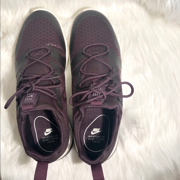 NWT. Nike Ck Racer sneaker. - Picture 6 of 6